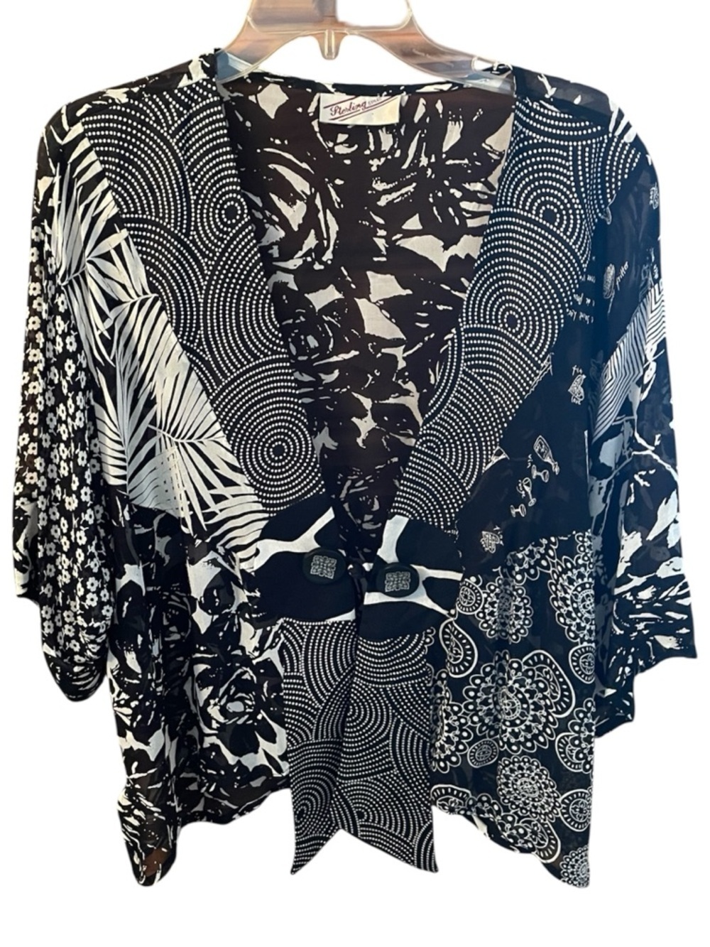 Women’s Geometric Black & White Printed 100% Silk Button Cardigan Shrug Jacket.